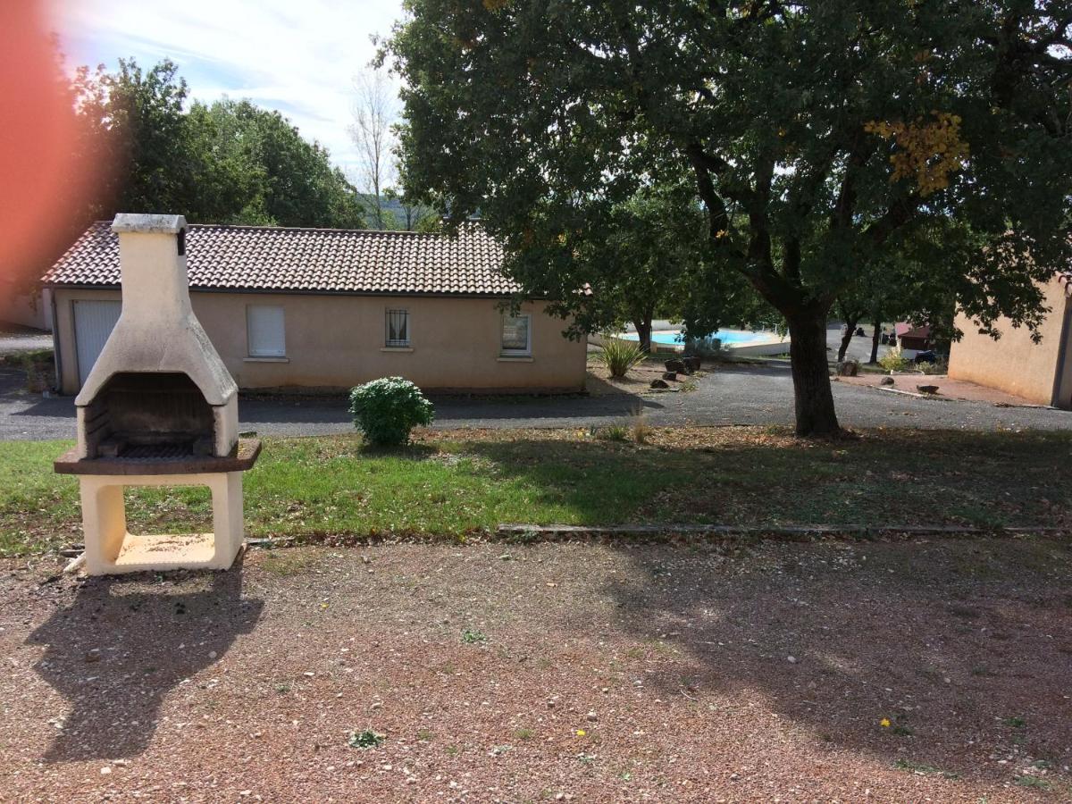 Les Sentiers Du Causse Hotel Lentillac du Causse Екстериор снимка