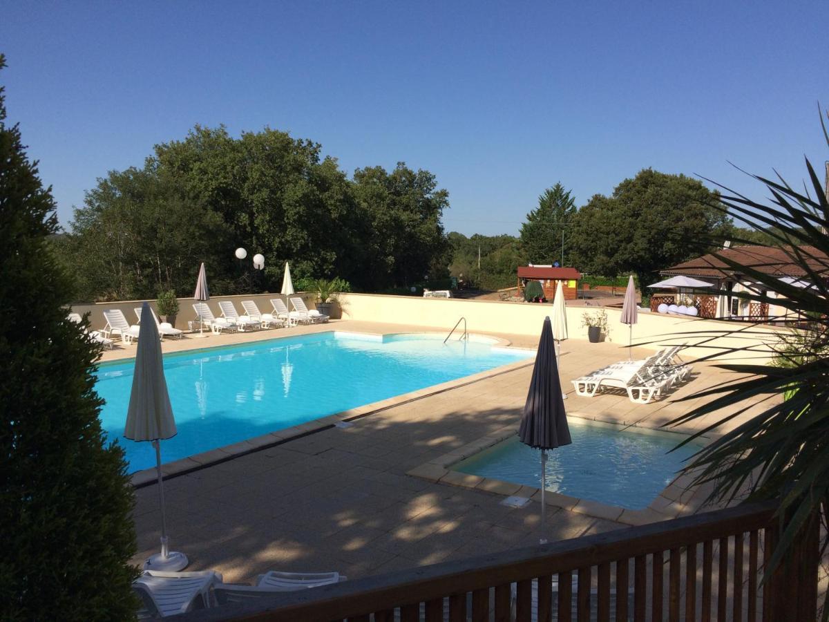Les Sentiers Du Causse Hotel Lentillac du Causse Екстериор снимка